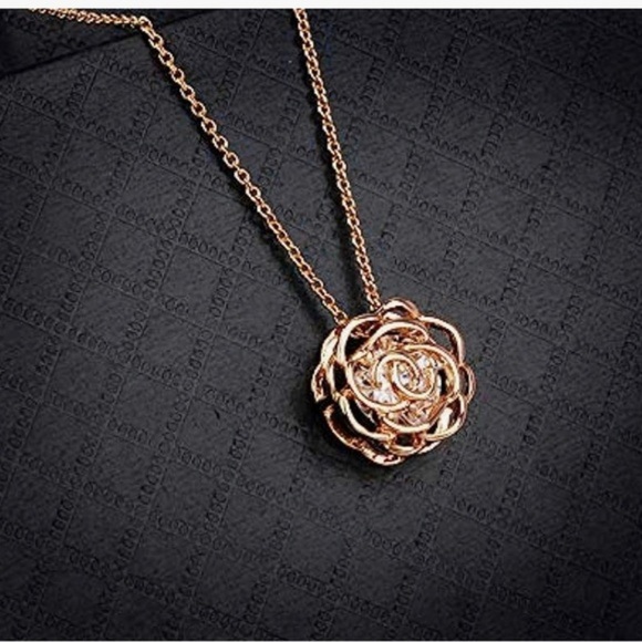 Crystalline Azuria Necklace and Earring Set - Picture 2 of 8